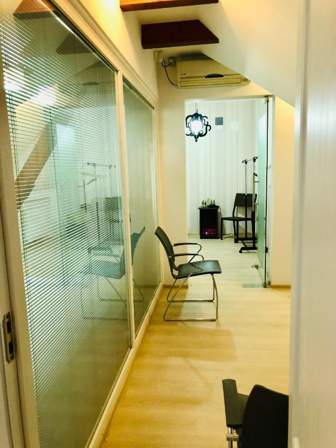 Ultra-Central Modern And Big Apartments In Union Square U41-U44 ティミショアラ エクステリア 写真