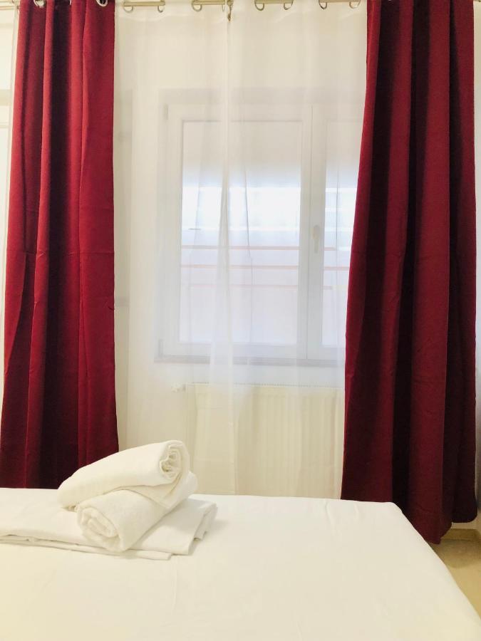 Ultra-Central Modern And Big Apartments In Union Square U41-U44 ティミショアラ エクステリア 写真